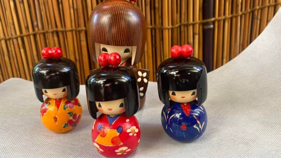 Amazon.co.jp: レトロ可愛いこけし4姉妹セット こそで ミニ